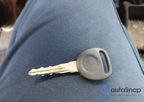 1999 Chevrolet S-10 Ls from USA, damaged, VIN 1GCDT19W6X8201421